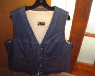 Vintage mens Wrangler vest