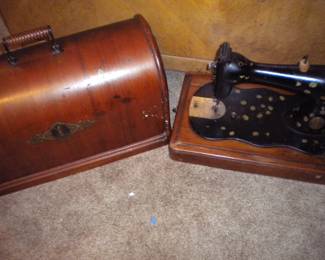 Antique Singer and wooden case