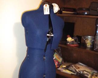 Dress form