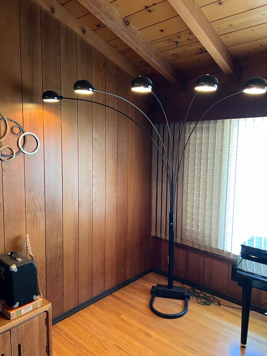 Arch Six Shade Black Lamp