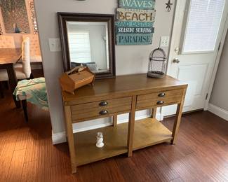 Entertainment Table