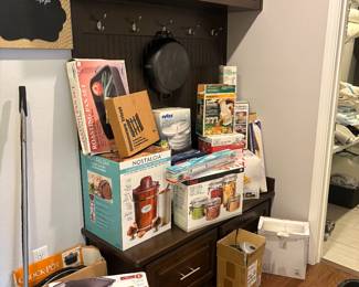 Small appliances- many brand new in box
