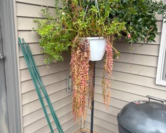 Hanging basket Rack