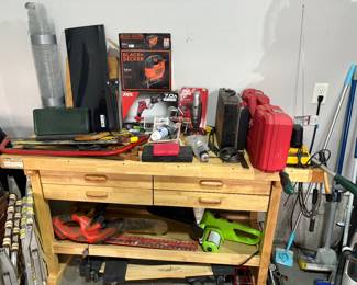 Work bench, power tools