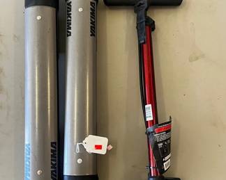 Yakima SkiSnowboard Rack Bike Pump