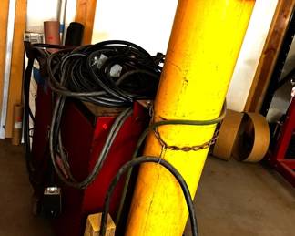 Lincoln Ideal Arc SP200 Welder