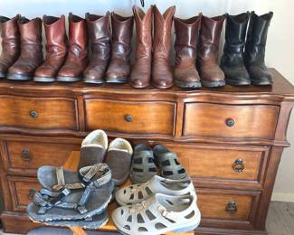 Big Mens BootsShoes Most Sz 13,