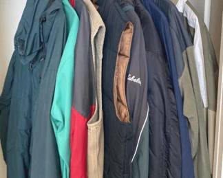 Mens JacketsVests Commemorative Airforce, Carhartt, Cabela, Columbia