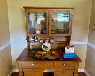 Vintage Hoosier cabinet