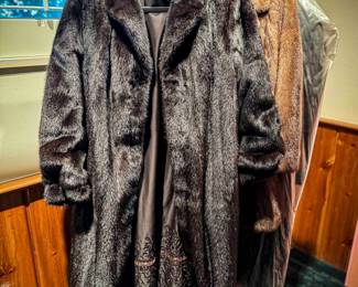 1960’s Custom Mink Fur Coat in Excellent Condition - handmade in Frankfort Germany