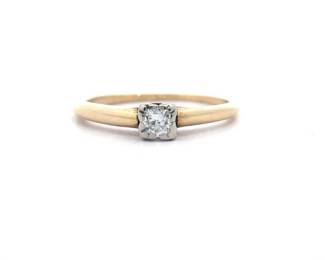 Natural Diamond Solitaire Antique Ring in 14k Yellow Gold