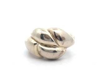 Pillow Crescent Dome Ring