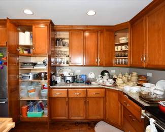 042Kitchen