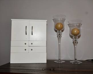 402Bedroom A