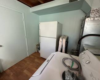 Whirlpool Refrigerator, Recent HVAC, Dryer