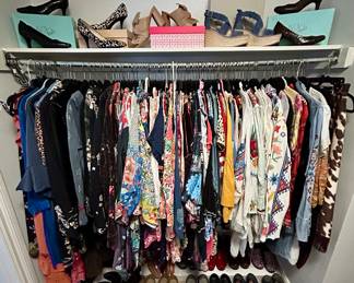 Women’s Sz 4-8, shoes/boots: 7.5-8