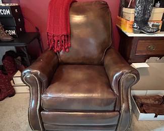 Hancock & Moore super comfy leather chair 