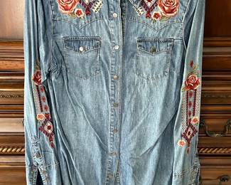 Another beautiful Stetson  embroidered denim top