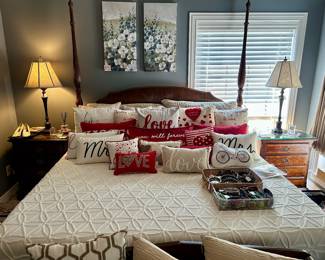 King size adjustable Tempur-Pedic bed set