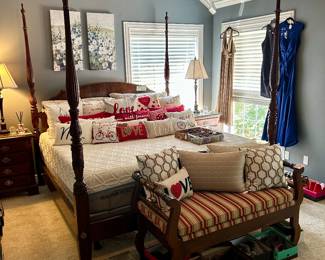 Beautiful king size four post bed
