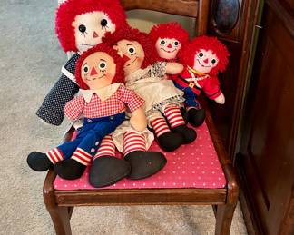 Raggedy Ann & Andy dolls