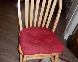 1 of 4 spear back oak chairs...cranberry cushion