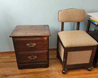 Nice end cabinet.