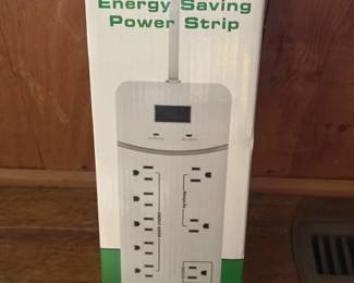 MaxLite Energy Saving Power Strip 