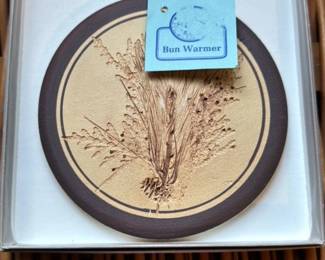 Vintage Bun Warmer with Botanical Embossing
