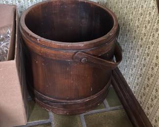 Wooden Bucket with Handle 