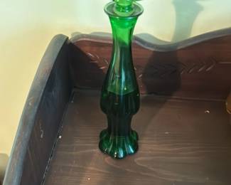 Victorian Emerald Green Glass Epergne Trumpet 