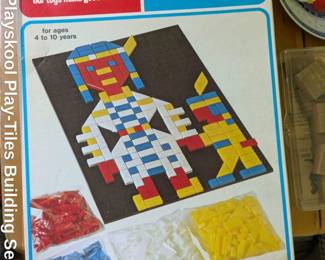 Playskool Play-Tiles Building Set 
