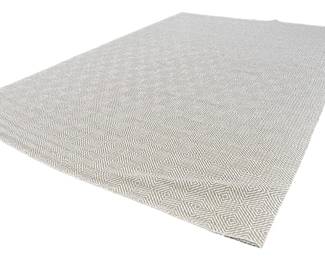 Brand new 10 x 14 hooked rug