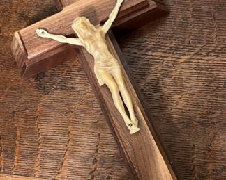 Lot 415 | Catholic Last Rights Crucifix
