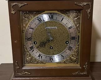 Lot 406 | Seth Thomas Mantle Clock
