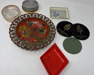Lot 92 | Vintage Ashtrays Coasters
