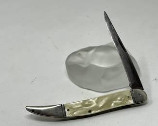 Lot 164 | Vintage Pearl Handle Pocket Knife

