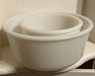 Lot 305 | Milkglass Vintage Mixing Bowl for Electric Mixer
