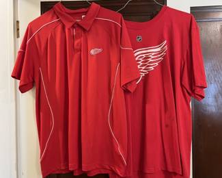 Lot 217 | Red Wings Polo Shirt & As-Is Tee Shirt T
