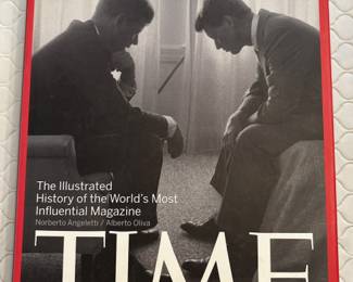 Lot 124 | TIME Illustrated History of the Magazine Book
