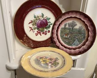 Lot 296 | Vintage Decorative Plates Magenta Lusterware etc
