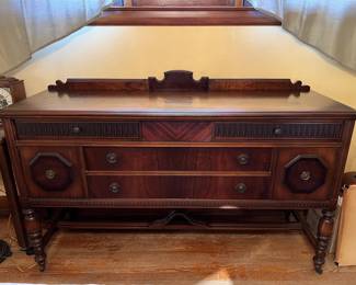 Lot 516 | Antique Carved Wood Buffet Console Cabinet
