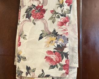 Lot 386 | Panel of Barkcloth Draperies for crafting Bark Clo
