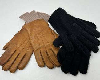 Lot 190 | Sweater Knit & Suede Vintage Gloves
