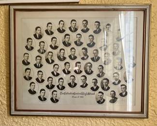 Lot 142 | 1932 Detroit Catholic Central High School
