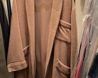 Lot 382 | Eskay of Wellington Long Wool Duster Robe
