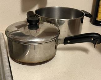 Lot 337 | Revere Ware Stock Pot Sauce Pan Reverware
