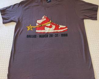 Lot 58 | Vintage 1986 Dallas Nike Tee Single Stitch Size L
