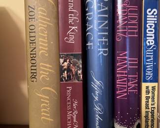 Lot 430 | Interest Piquing Books Vintage NonFiction Fiction
