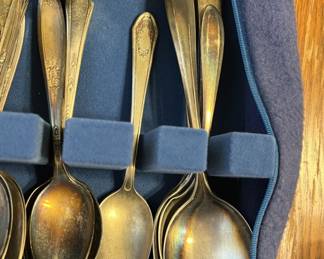 Lot 304a | Assorted Silverplate Sliverware Flatware
